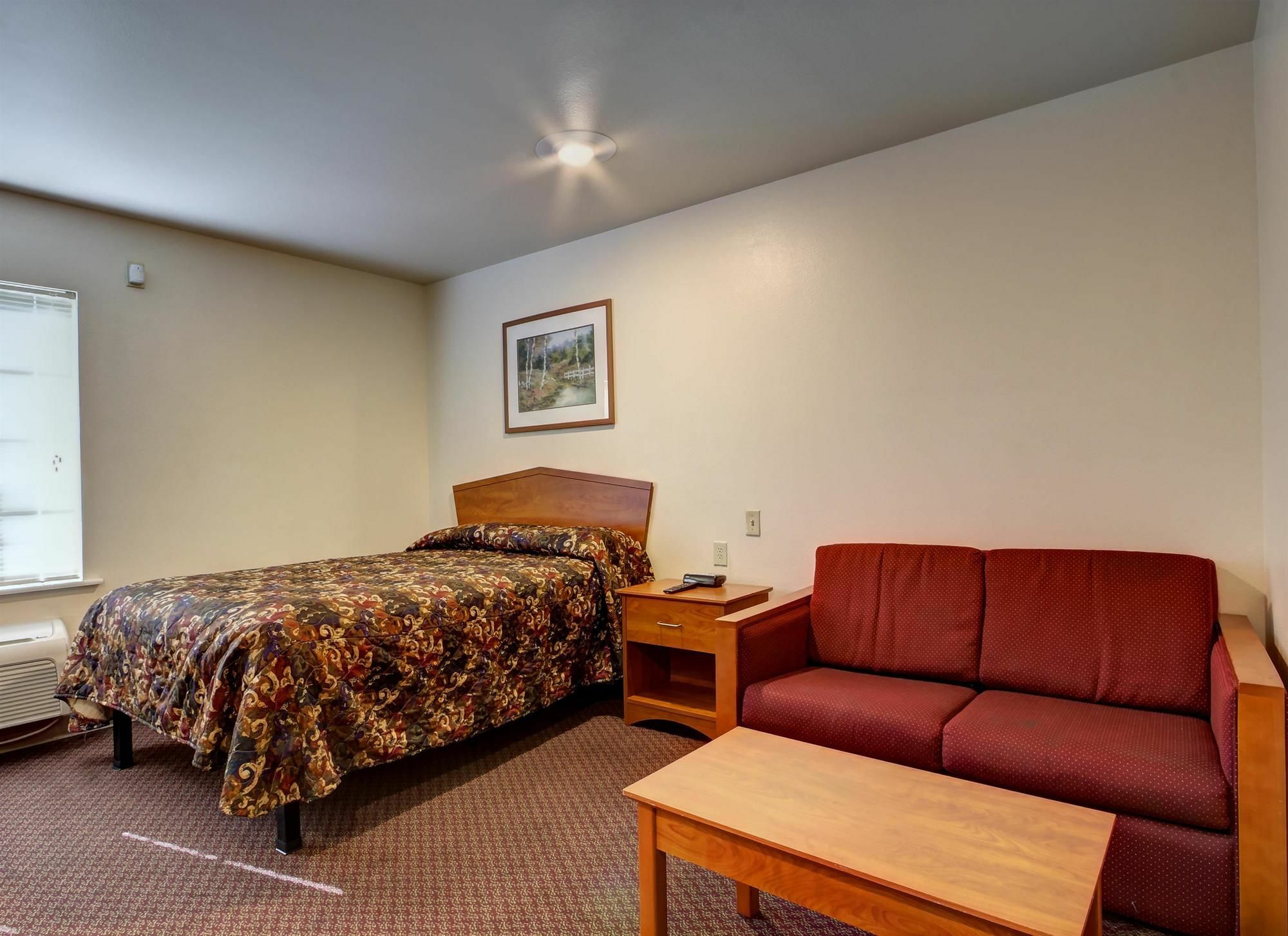 Woodspring Hotel Pharr
